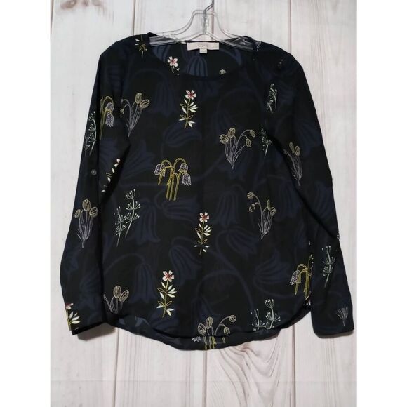 Ann Taylor Loft Shirt‎ Ladies Extra Small Black Floral Semi Sheer Long Sleeve - Picture 1 of 8